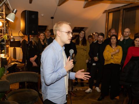 20 ára afmæli MBA námsins: Uppistandari